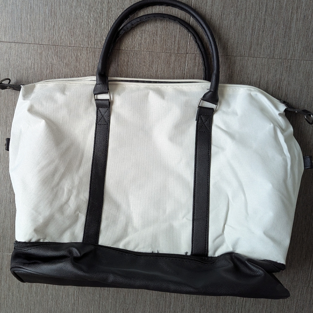 DSW Black and White Women's Bag - Picture 7 of 9